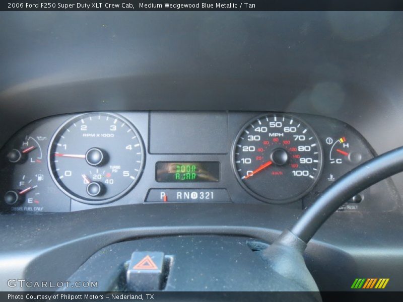 Medium Wedgewood Blue Metallic / Tan 2006 Ford F250 Super Duty XLT Crew Cab