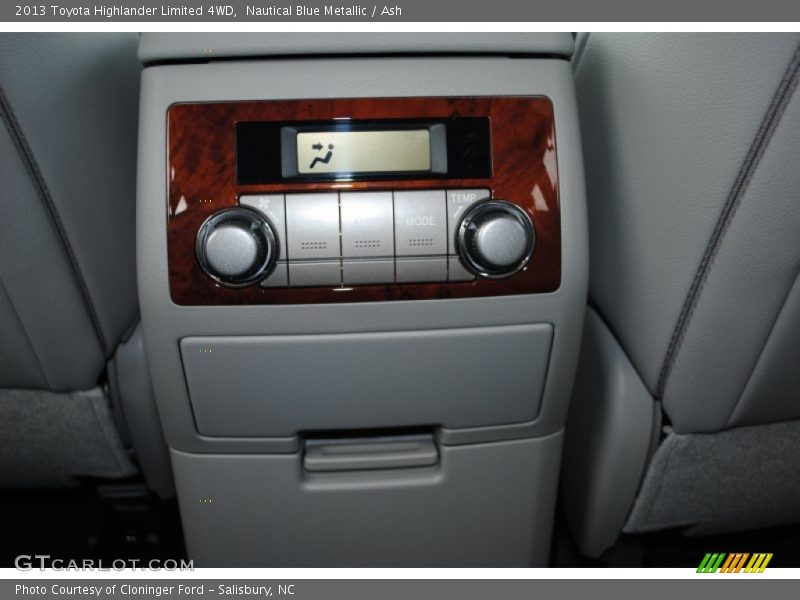 Nautical Blue Metallic / Ash 2013 Toyota Highlander Limited 4WD