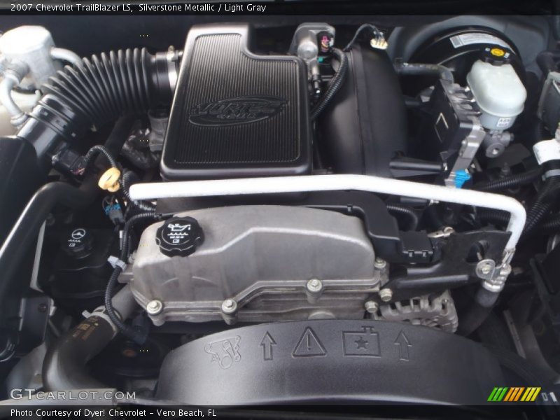 Silverstone Metallic / Light Gray 2007 Chevrolet TrailBlazer LS