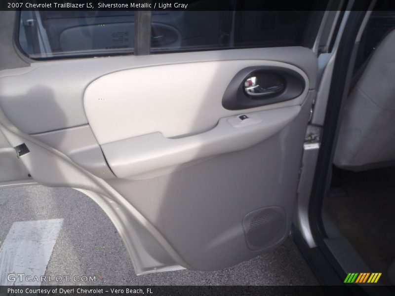 Silverstone Metallic / Light Gray 2007 Chevrolet TrailBlazer LS