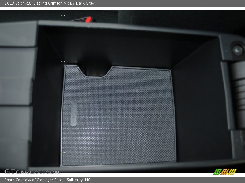 Sizzling Crimson Mica / Dark Gray 2013 Scion xB
