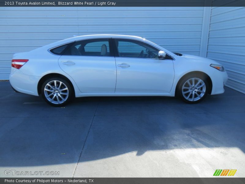 Blizzard White Pearl / Light Gray 2013 Toyota Avalon Limited