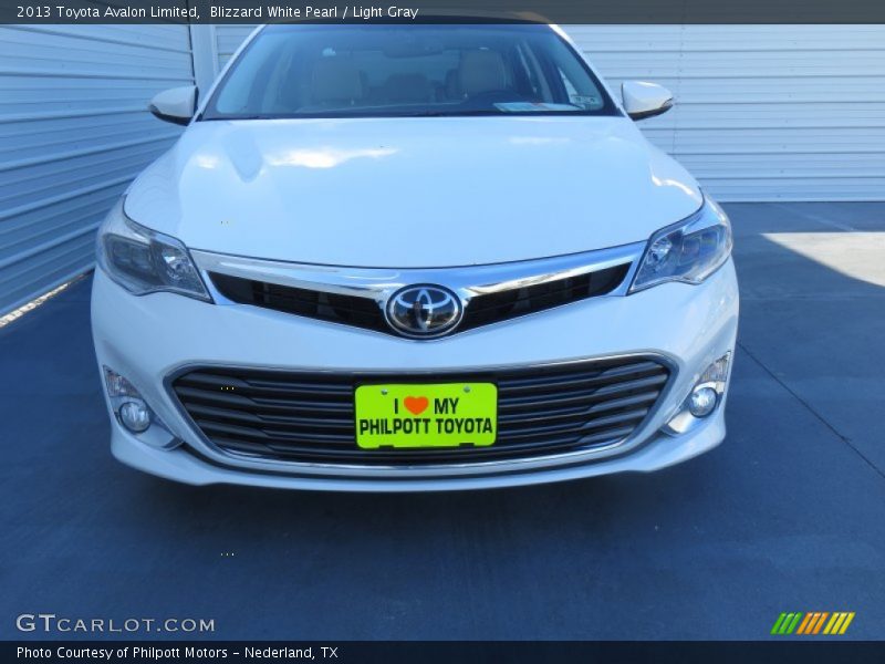 Blizzard White Pearl / Light Gray 2013 Toyota Avalon Limited