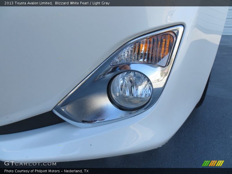 Blizzard White Pearl / Light Gray 2013 Toyota Avalon Limited