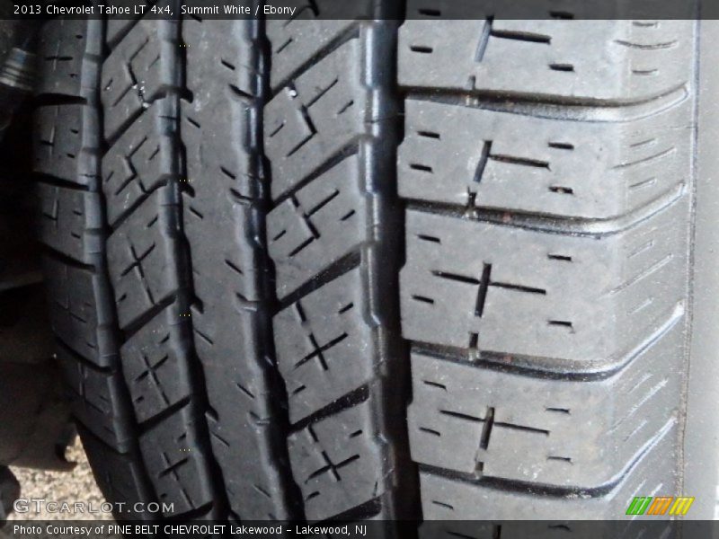 Summit White / Ebony 2013 Chevrolet Tahoe LT 4x4