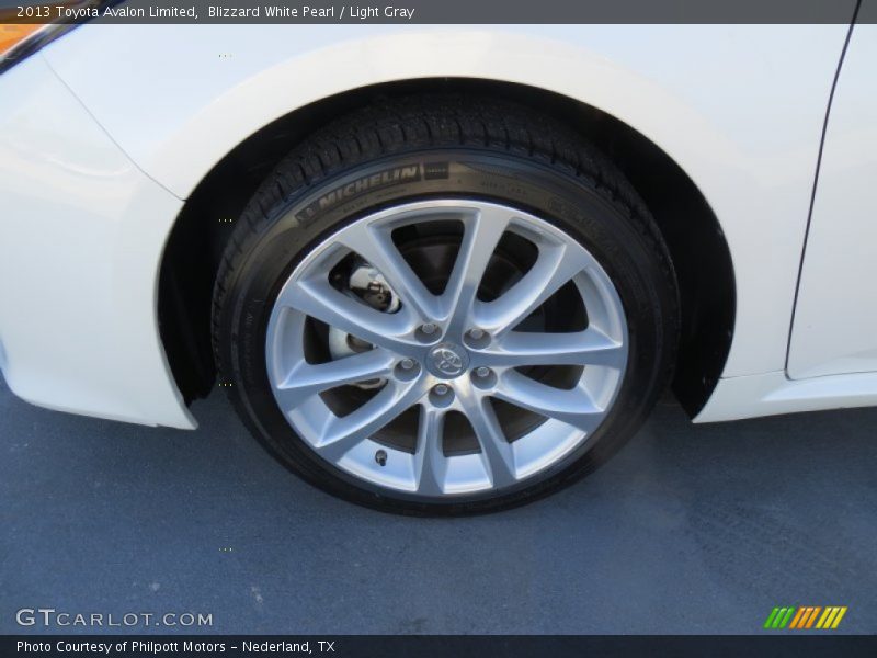 Blizzard White Pearl / Light Gray 2013 Toyota Avalon Limited