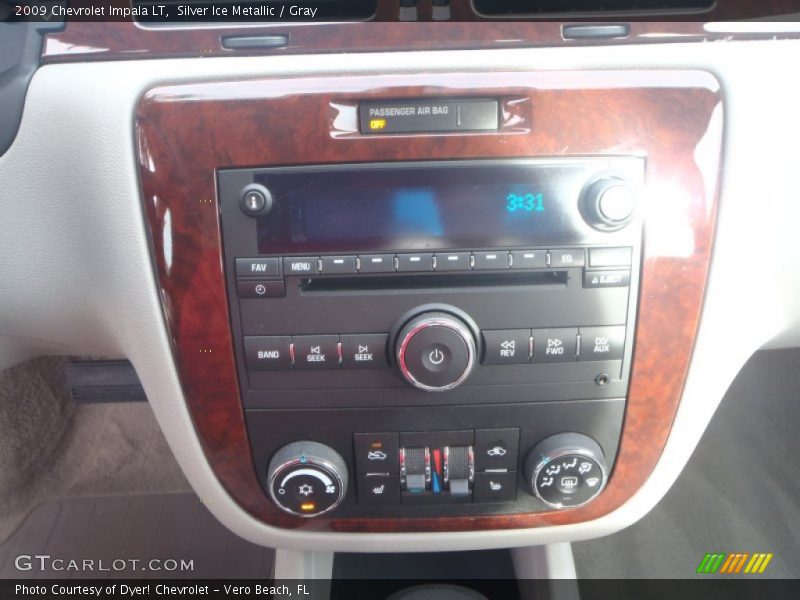 Silver Ice Metallic / Gray 2009 Chevrolet Impala LT