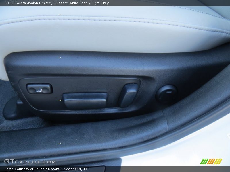 Blizzard White Pearl / Light Gray 2013 Toyota Avalon Limited