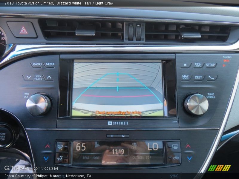 Blizzard White Pearl / Light Gray 2013 Toyota Avalon Limited