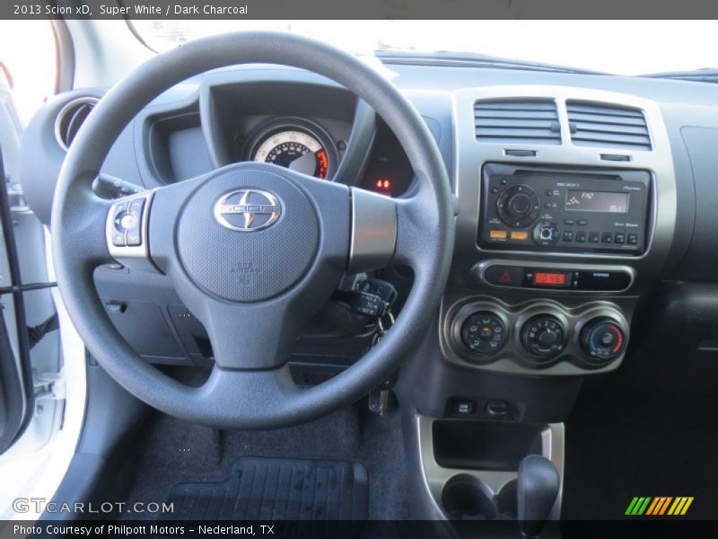 Super White / Dark Charcoal 2013 Scion xD