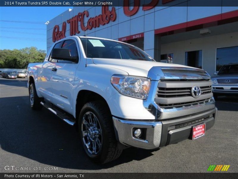 Super White / Graphite 2014 Toyota Tundra SR5 Double Cab
