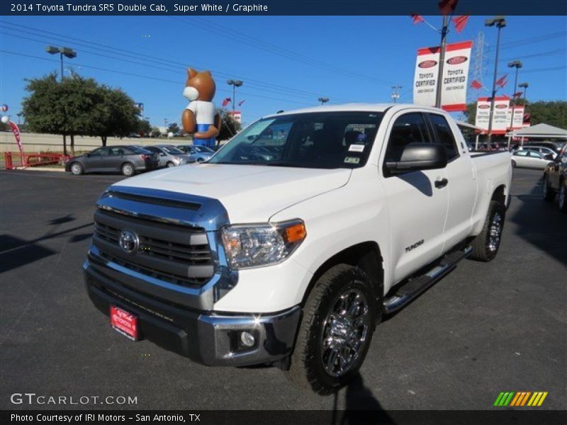 Super White / Graphite 2014 Toyota Tundra SR5 Double Cab