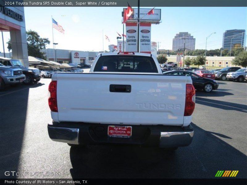 Super White / Graphite 2014 Toyota Tundra SR5 Double Cab