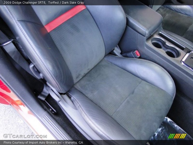 Front Seat of 2009 Challenger SRT8
