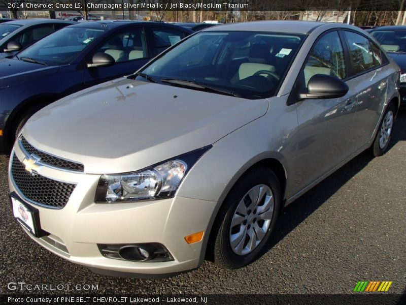 Champagne Silver Metallic / Jet Black/Medium Titanium 2014 Chevrolet Cruze LS