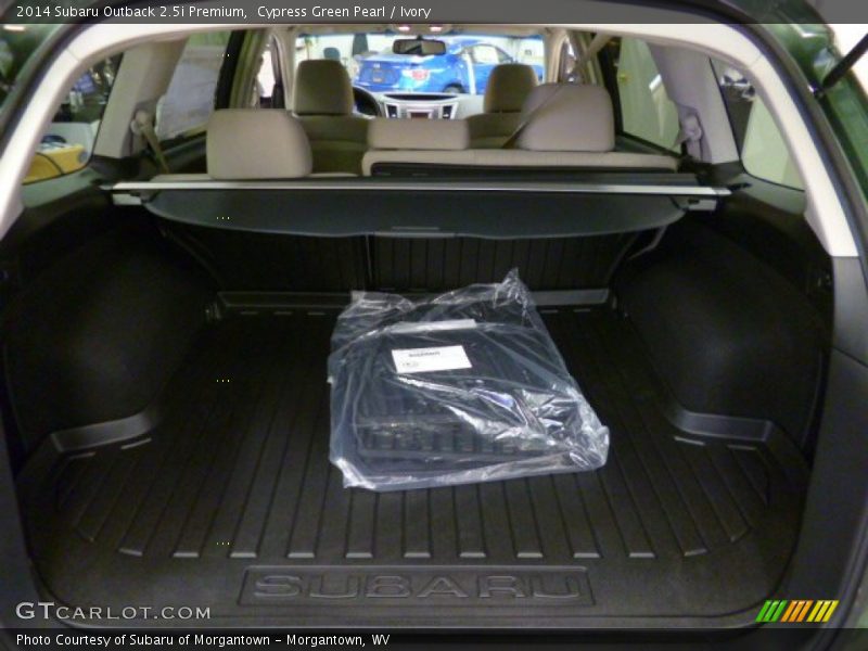 Cypress Green Pearl / Ivory 2014 Subaru Outback 2.5i Premium