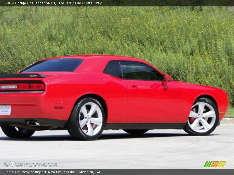 TorRed / Dark Slate Gray 2009 Dodge Challenger SRT8