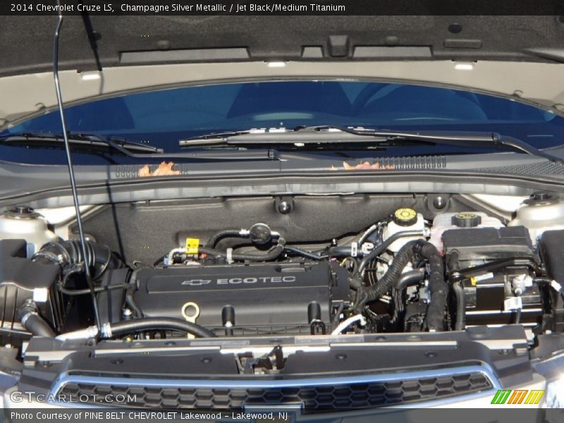 Champagne Silver Metallic / Jet Black/Medium Titanium 2014 Chevrolet Cruze LS