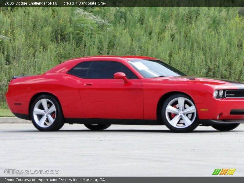 TorRed / Dark Slate Gray 2009 Dodge Challenger SRT8