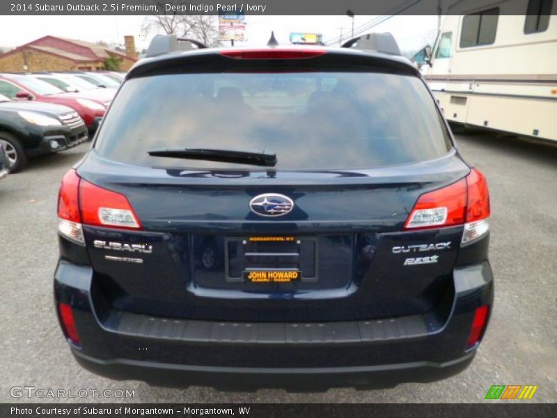 Deep Indigo Pearl / Ivory 2014 Subaru Outback 2.5i Premium