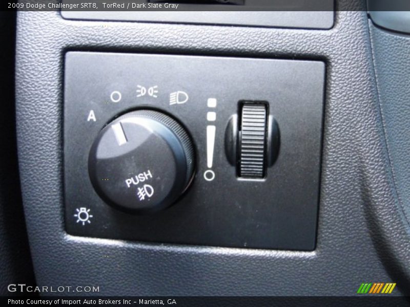 Controls of 2009 Challenger SRT8