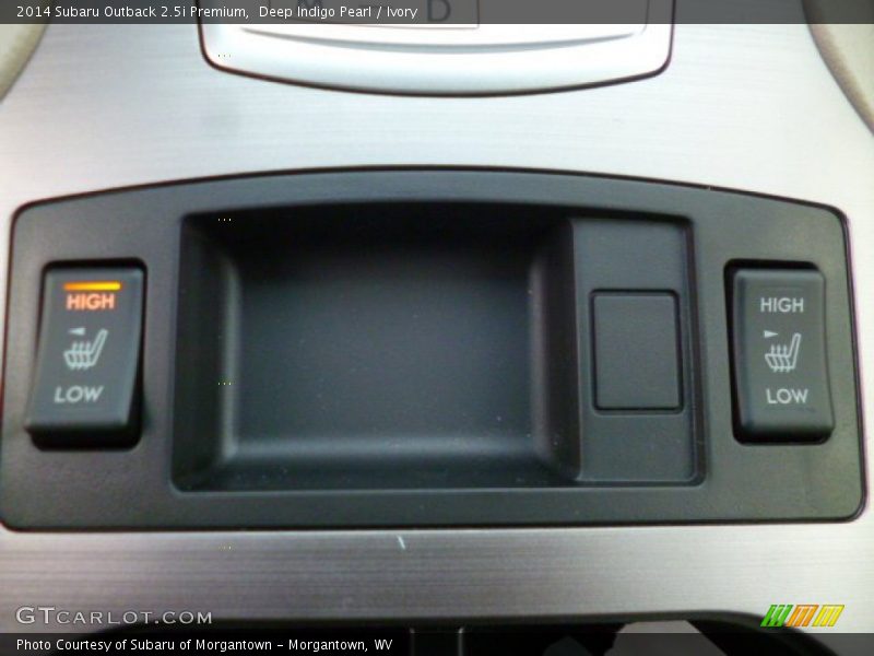 Deep Indigo Pearl / Ivory 2014 Subaru Outback 2.5i Premium