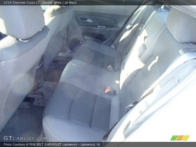 Summit White / Jet Black 2014 Chevrolet Cruze LT
