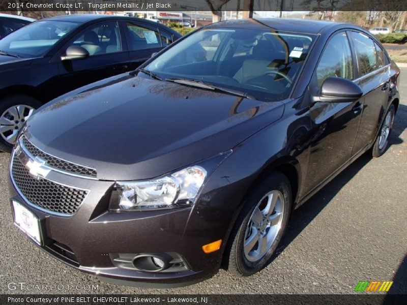 Tungsten Metallic / Jet Black 2014 Chevrolet Cruze LT