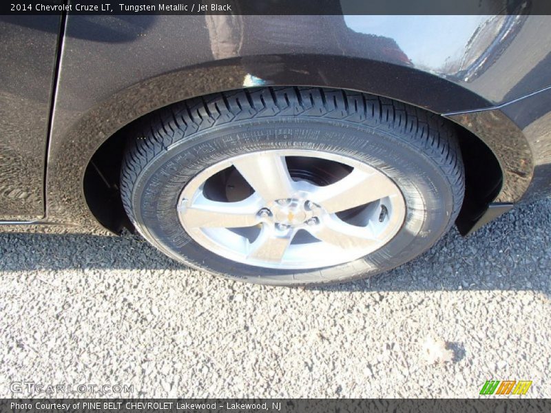 Tungsten Metallic / Jet Black 2014 Chevrolet Cruze LT