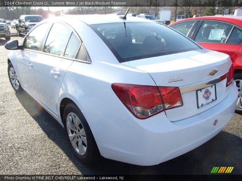 Summit White / Jet Black/Medium Titanium 2014 Chevrolet Cruze LS