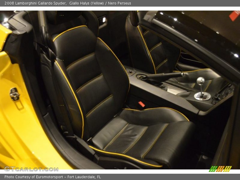 Front Seat of 2008 Gallardo Spyder