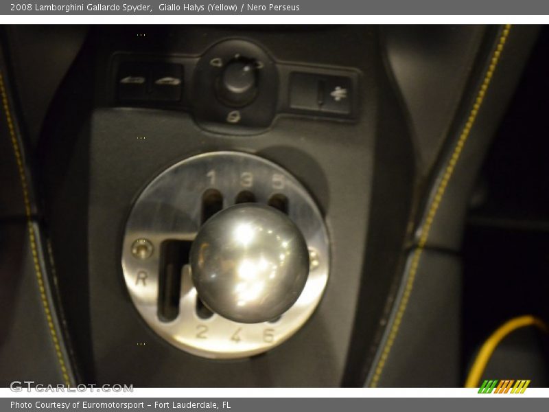  2008 Gallardo Spyder 6 Speed Manual Shifter