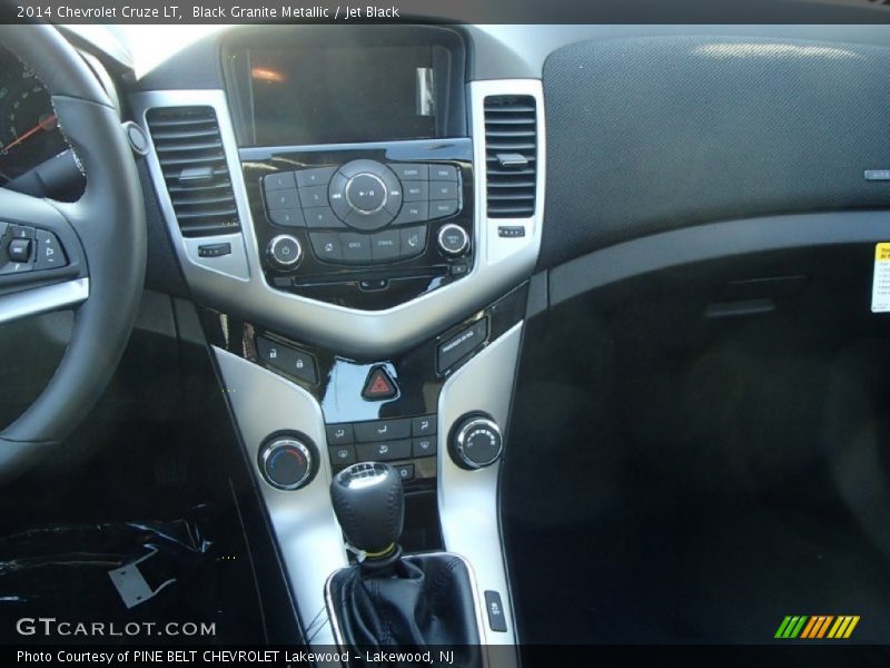 Black Granite Metallic / Jet Black 2014 Chevrolet Cruze LT