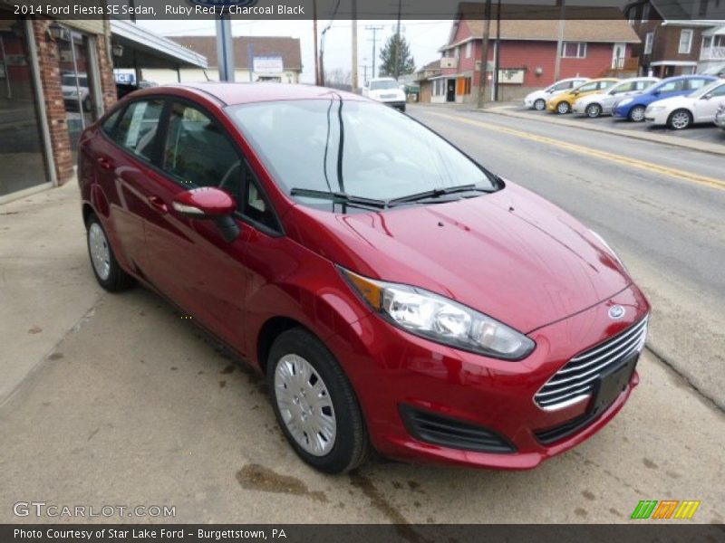 Ruby Red / Charcoal Black 2014 Ford Fiesta SE Sedan
