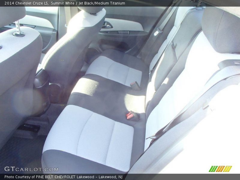 Summit White / Jet Black/Medium Titanium 2014 Chevrolet Cruze LS