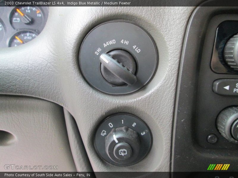 Indigo Blue Metallic / Medium Pewter 2003 Chevrolet TrailBlazer LS 4x4