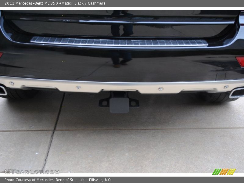 Black / Cashmere 2011 Mercedes-Benz ML 350 4Matic