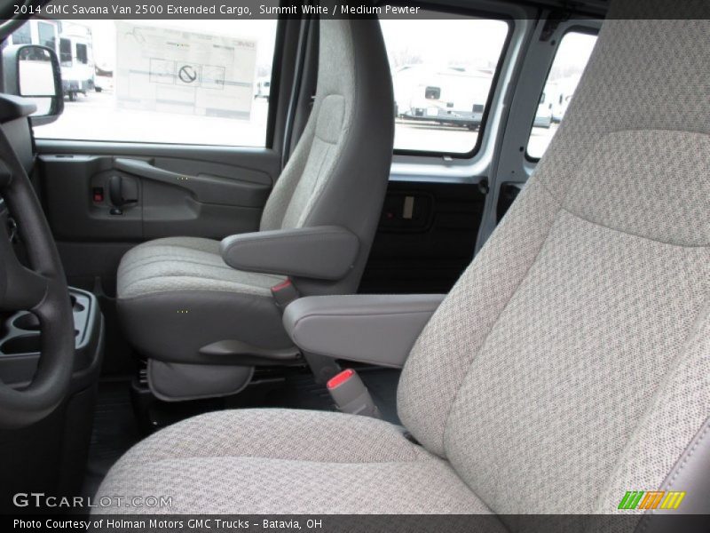 Front Seat of 2014 Savana Van 2500 Extended Cargo