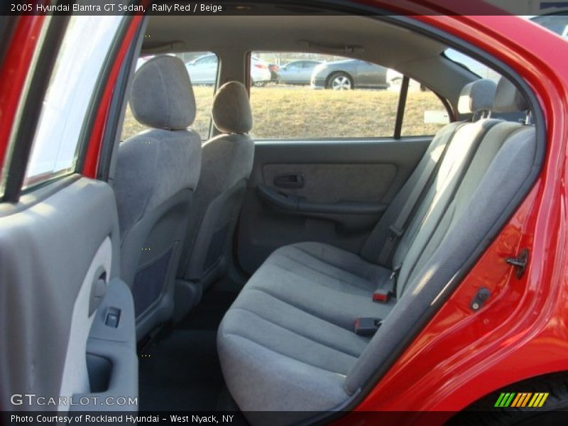 Rally Red / Beige 2005 Hyundai Elantra GT Sedan