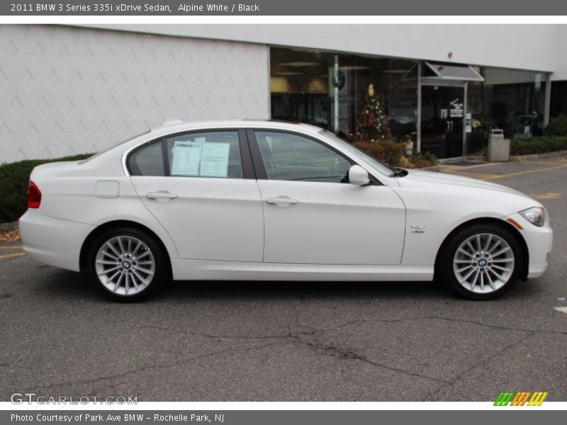 Alpine White / Black 2011 BMW 3 Series 335i xDrive Sedan