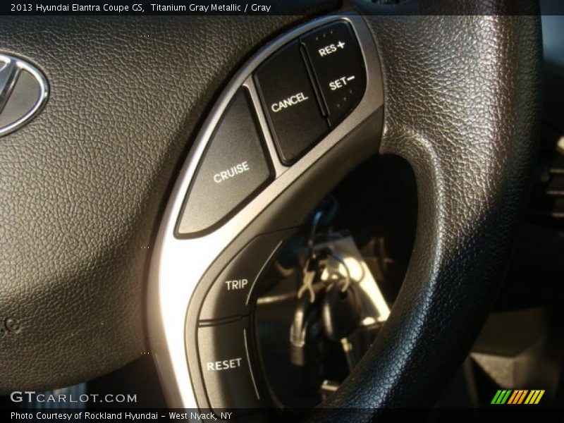 Titanium Gray Metallic / Gray 2013 Hyundai Elantra Coupe GS