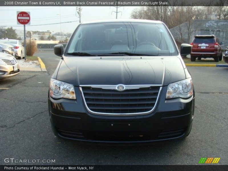Brilliant Black Crystal Pearlcoat / Medium Slate Gray/Light Shale 2008 Chrysler Town & Country LX