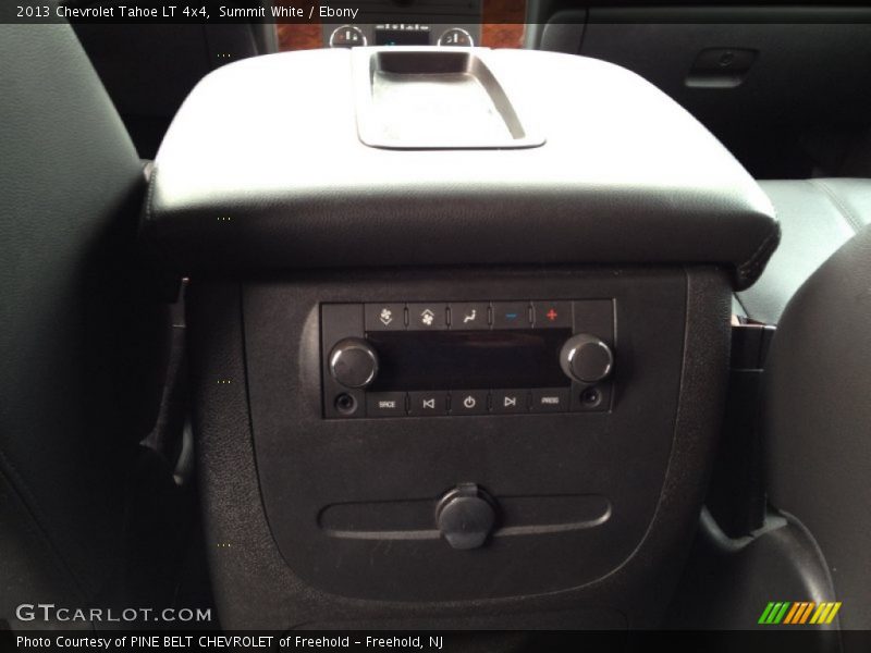 Summit White / Ebony 2013 Chevrolet Tahoe LT 4x4