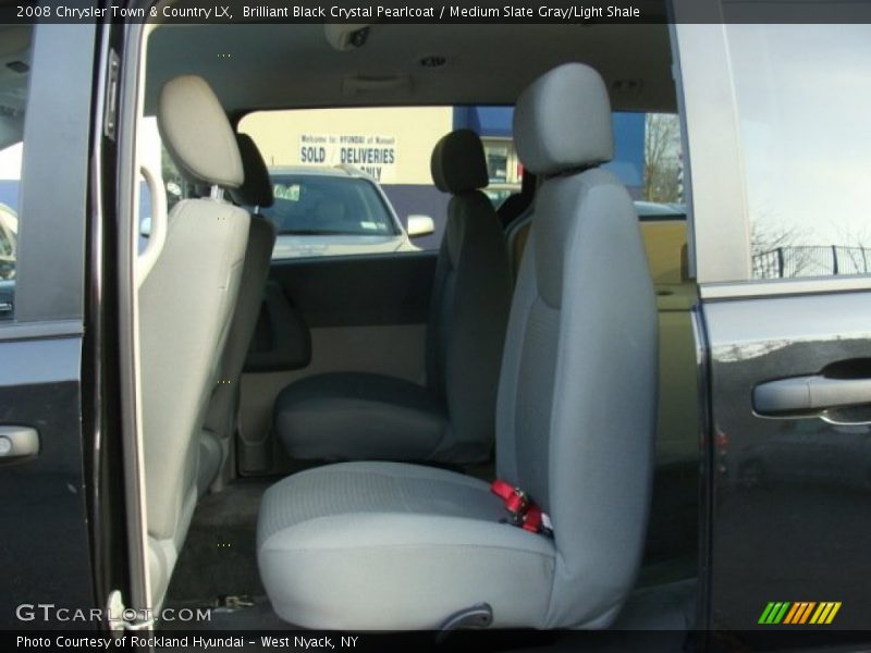 Brilliant Black Crystal Pearlcoat / Medium Slate Gray/Light Shale 2008 Chrysler Town & Country LX