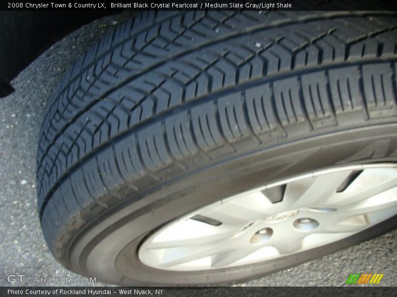 Brilliant Black Crystal Pearlcoat / Medium Slate Gray/Light Shale 2008 Chrysler Town & Country LX