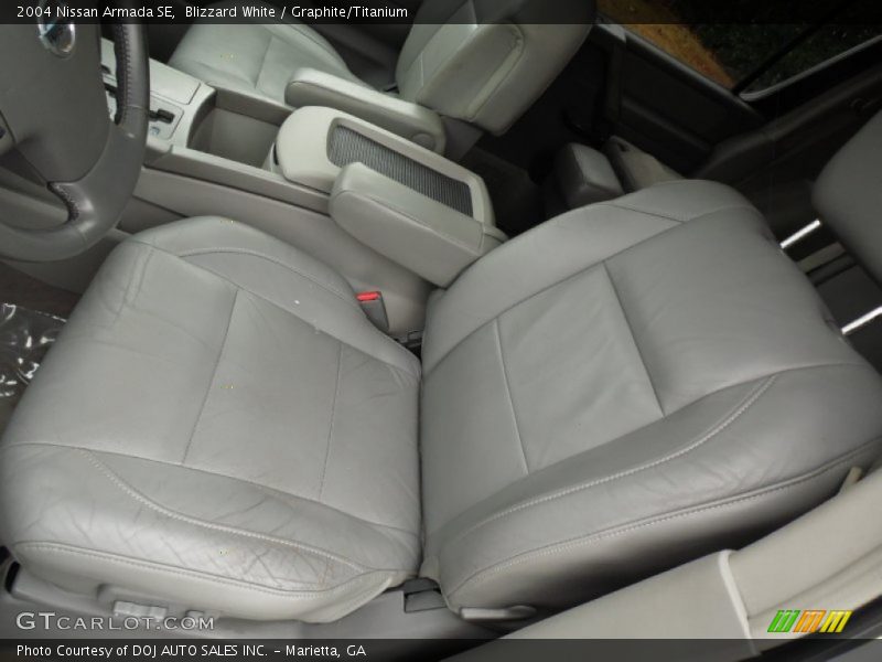 Blizzard White / Graphite/Titanium 2004 Nissan Armada SE