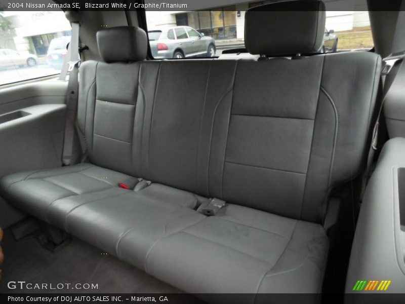 Blizzard White / Graphite/Titanium 2004 Nissan Armada SE