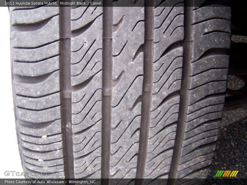 Midnight Black / Camel 2011 Hyundai Sonata Hybrid