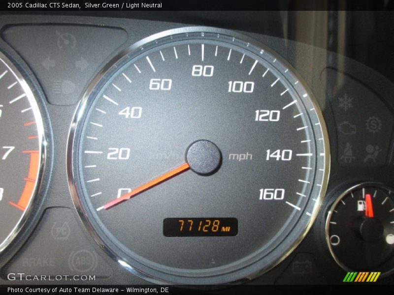 Silver Green / Light Neutral 2005 Cadillac CTS Sedan