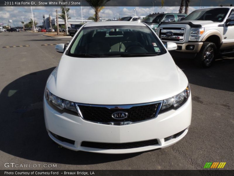 Snow White Pearl / Stone 2011 Kia Forte EX